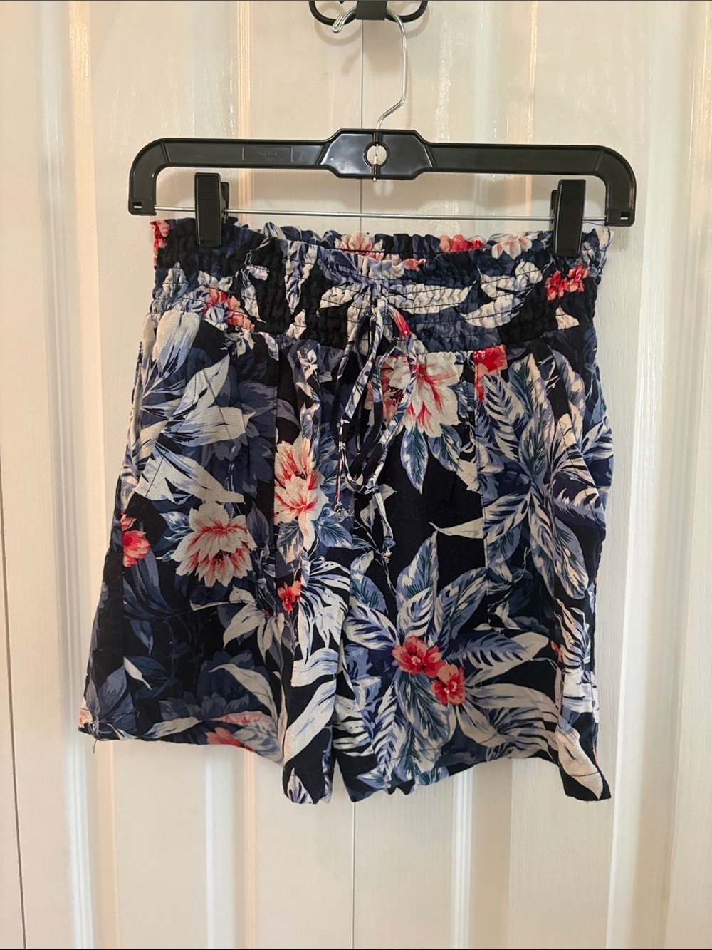 Navy Floral Pull-On Women's Bermuda Shorts
